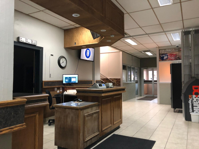 Public Area, Royal Hotel, Division No. 21