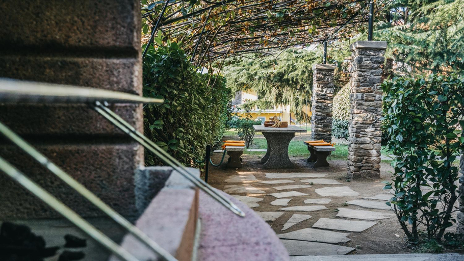 Facilities 5, Villa Dervio, Lecco