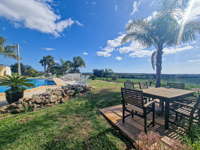 Others 5, Quinta do Bravo - Swimming Pool - BY BEDZY, Silves