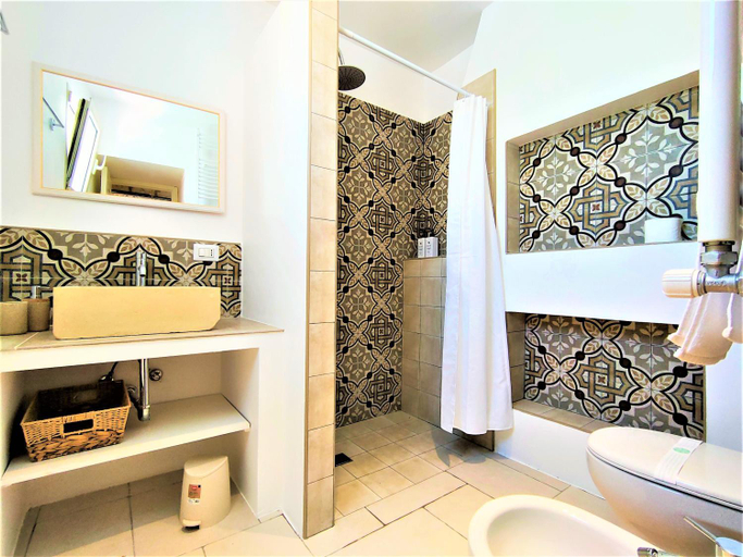 Bathroom 4, Da Lorenza di Casa Camilla Journey, Lecce