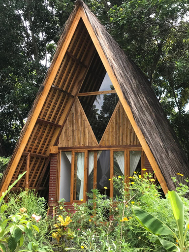 Exterior 1
