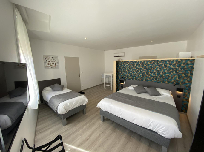 5, Studios Pellisson, Charente
