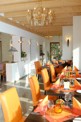 Food & Drinks 5, Hotel-Restaurant Laux, Merzig-Wadern