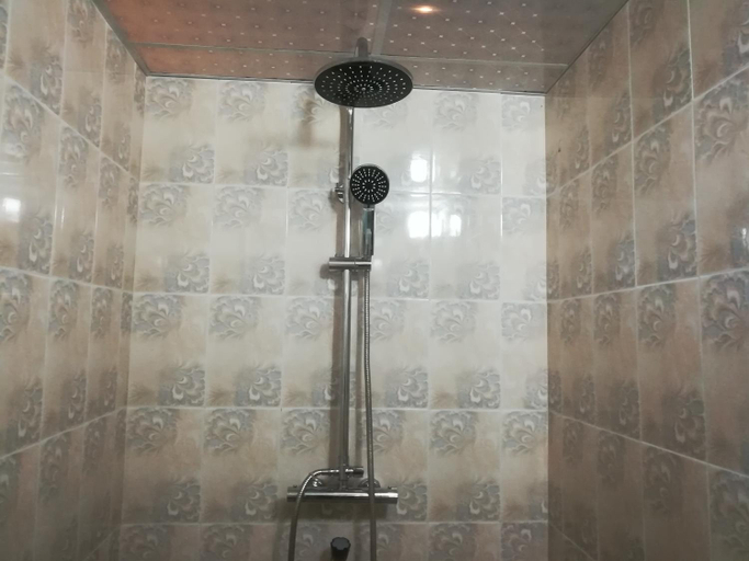 Others 4, Nilmini Lodge, Dambulla