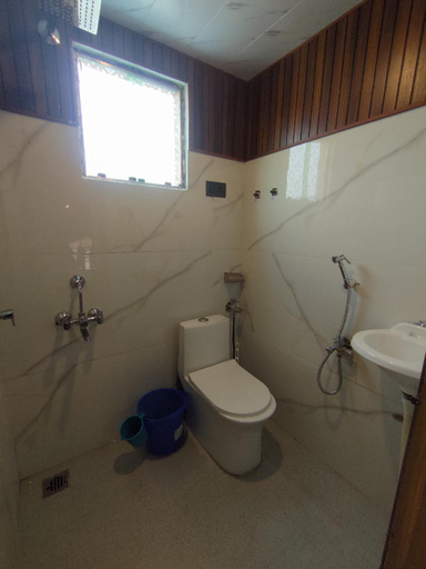 Bathroom 2, The Gulmarg Gateway Resort , Baramulla