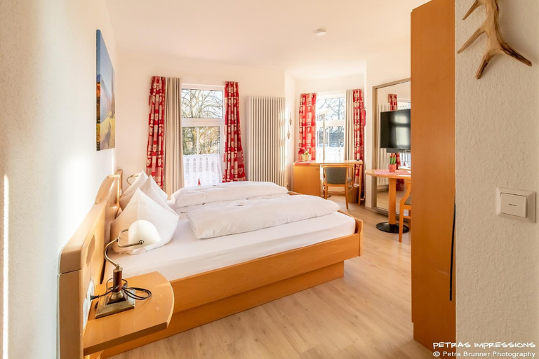 Bedroom 3, Hotel Oberwirt Wangen, Ravensburg