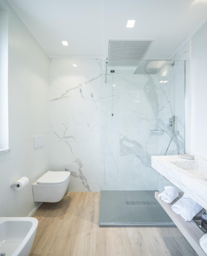 Bathroom 8