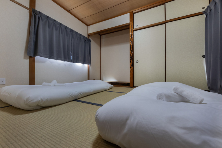 Bedroom 3, Kaori, Osaka