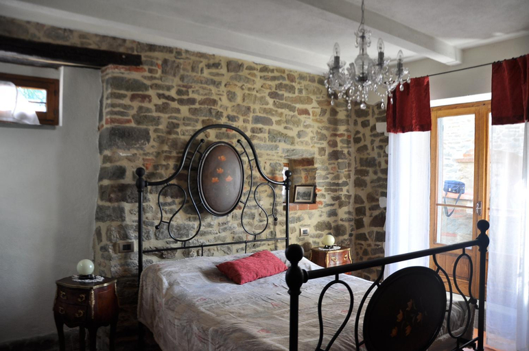 Bedroom 3, Podere Casorbica, Arezzo