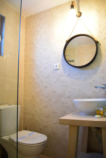 2, Pasithea, Crete