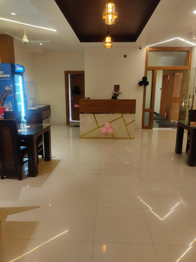 Food & Drinks 4, Hotel SignatureInn, Surguja