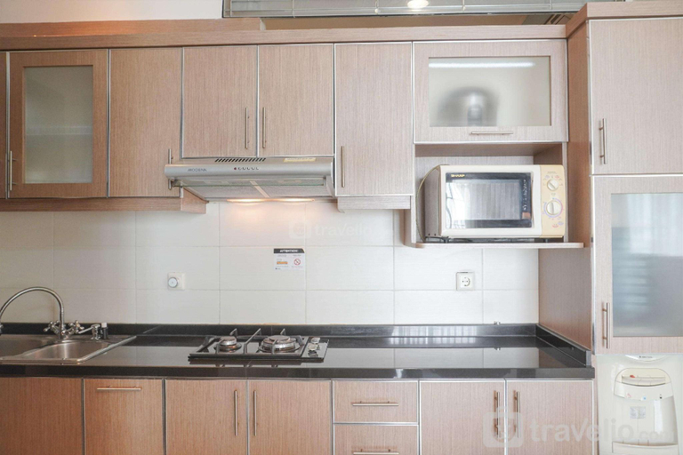 Others 5, Homey & Comfort Stay 2BR Bellezza Apt By Travelio, Jakarta Selatan