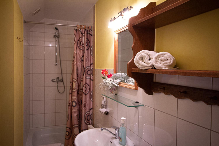 Bathroom 3, Ezera Maja, Liepaja