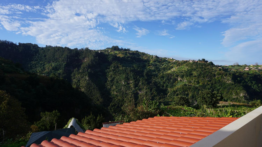 Others 4, Ilha & Montanha - Turismo Rural, Santana