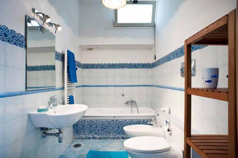 Others 4, La Draghina B&B Capri, Napoli