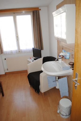 Bedroom 4, Weisses Kreuz, Interlaken