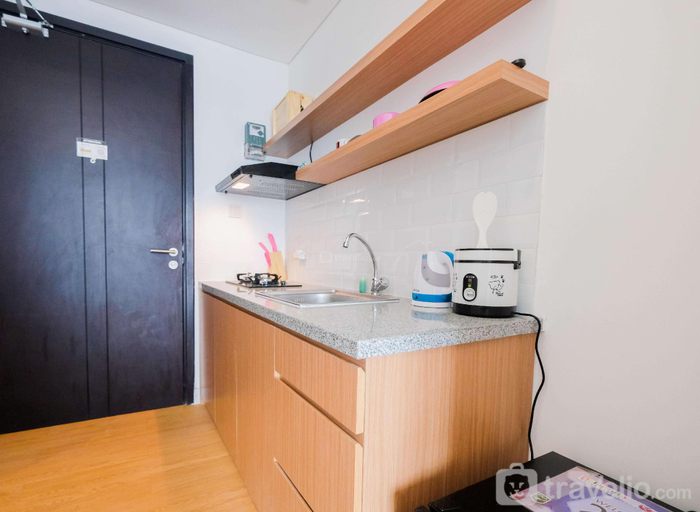Others 5, Furnished Studio Casa De Parco Apt By Travelio, Tangerang