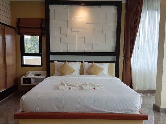 Bedroom 9