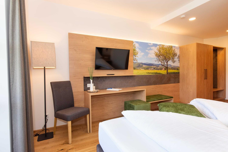Bedroom 3, Hotel-Restaurant Gruber, Hartberg-Fürstenfeld