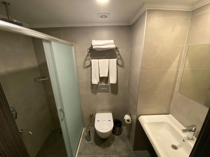 Bathroom 2, YALÇINDAĞ OTEL BURDUR, Merkez