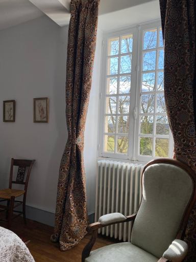 Others 5, Chateau La Rochette, Dordogne