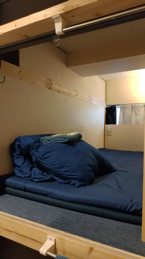 Bedroom 3, Base Inn Uguisudani, Taitō
