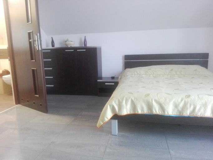 Others 4, Agroturystyka u Tadka, Gorlice