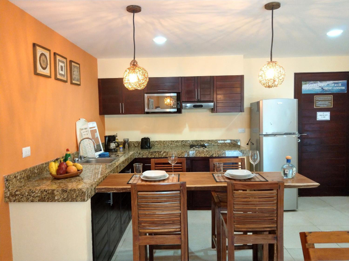 Dining Room 6