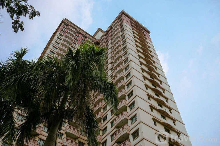 Cozy and Simply Look 2BR Puri Garden By Travelio, West Jakarta