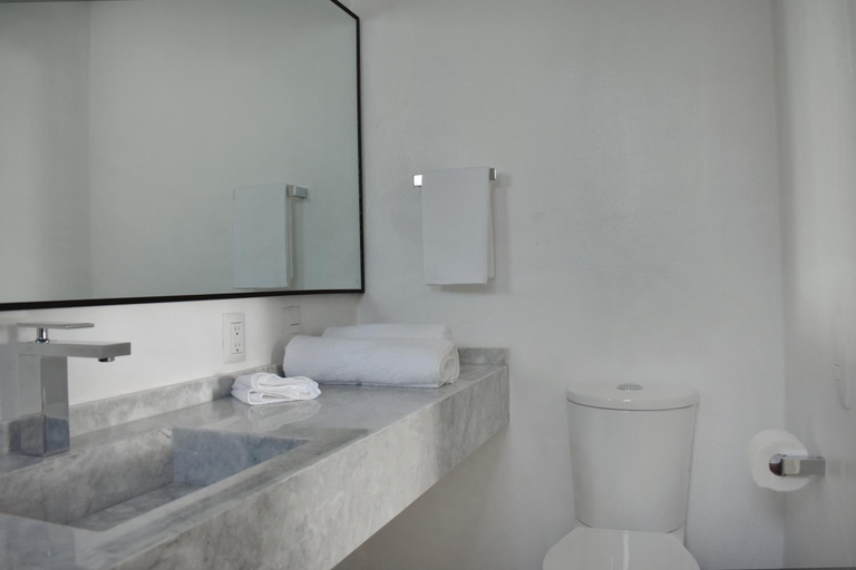 Bathroom 3, Villa Santa Julia, Del Centro