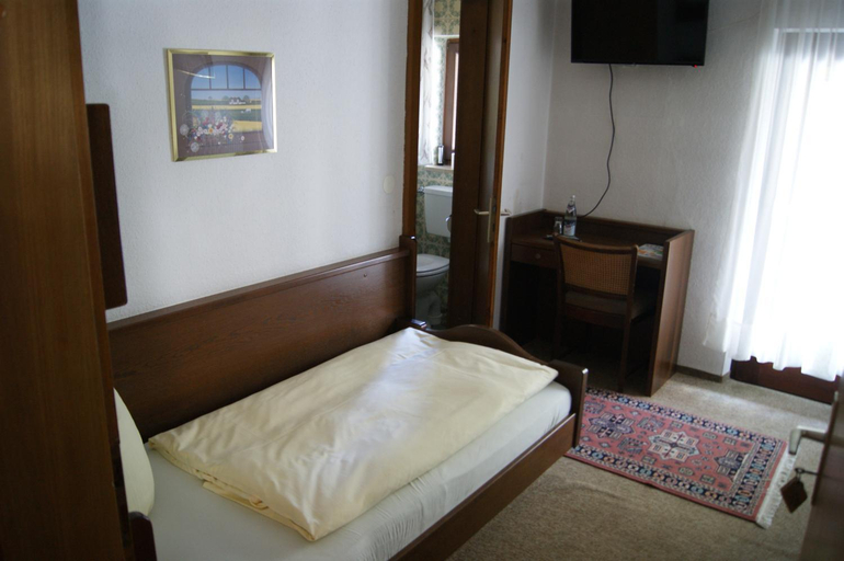 Others 2, Gastehaus Charlotte, Miesbach