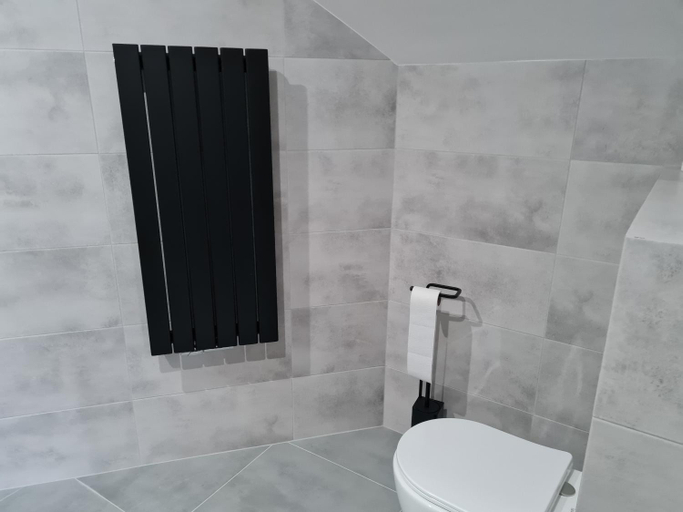 Bathroom 3, Hotel Savana, Wieliczka