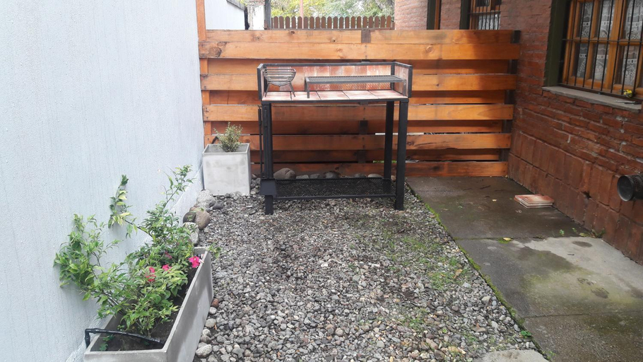 Others 2, Cabana Albar, Lacar