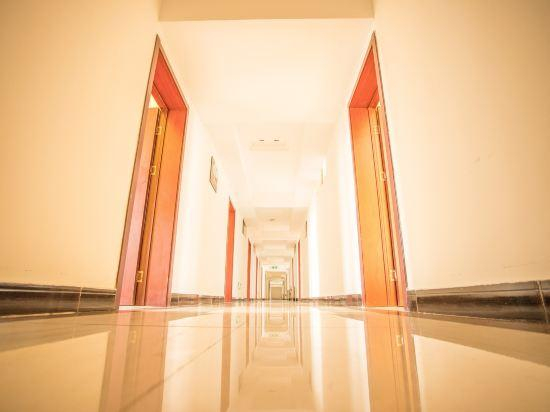 Yangguang Express Hotel, Linyi