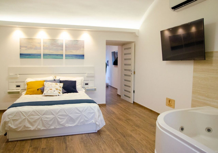 Bedroom 2, Artemide Arco Antico Suite & Spa, Salerno