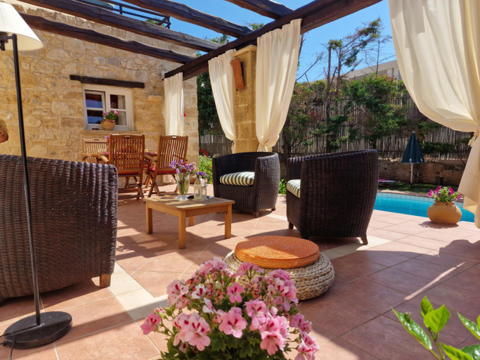 Others 5, Rock House's Villa Melody, Crete