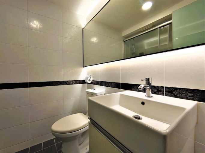 Bathroom 5