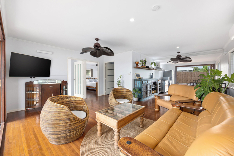 Others 5, Vila Paus, Hervey Bay - Pt A