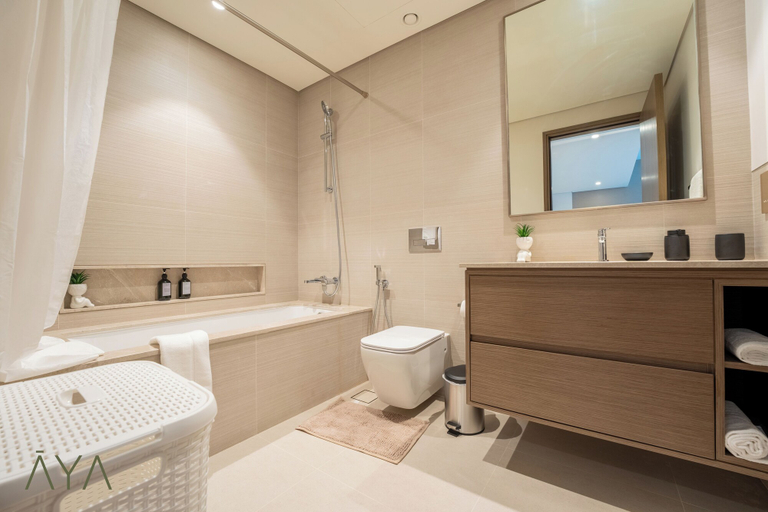 Bathroom 3, Downtown Luxe 1BR Vibes at Grande, Dubai