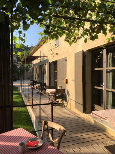 Others 5, Une Sieste en Luberon, Vaucluse