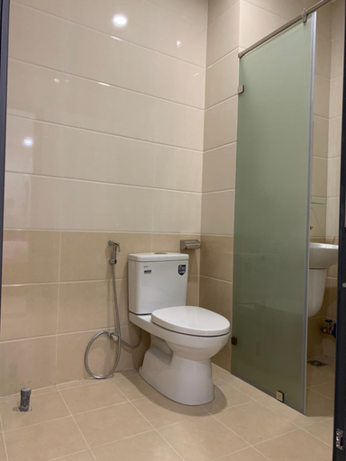Bathroom 3, MK Studio, District 9