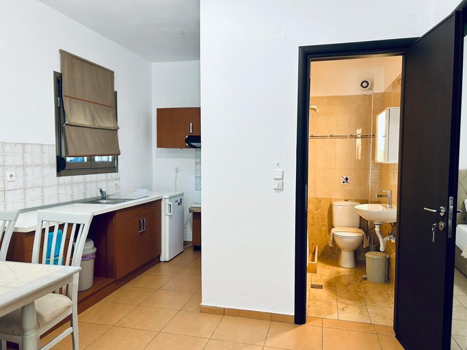 Others 3, A & A Apartments for 2 pax, Thessaly