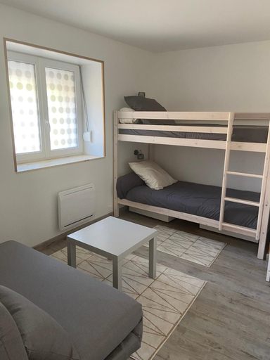 Bedroom 12