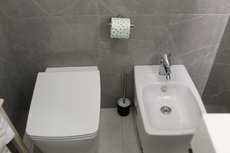 Bathroom 3, Centromare Trapani, Trapani