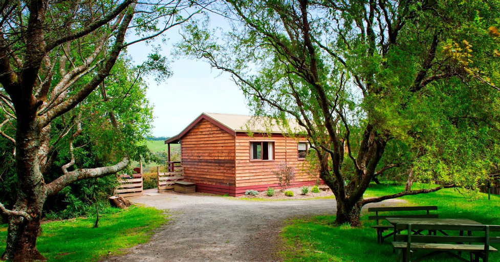 Johanna River Farm & Cottages, Colac-Otway - South