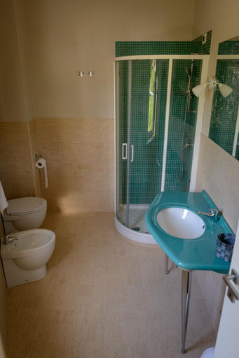 Others 5, B&B Civico69, Rome
