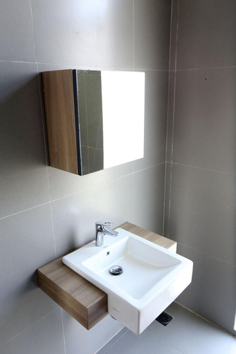 Bathroom 3