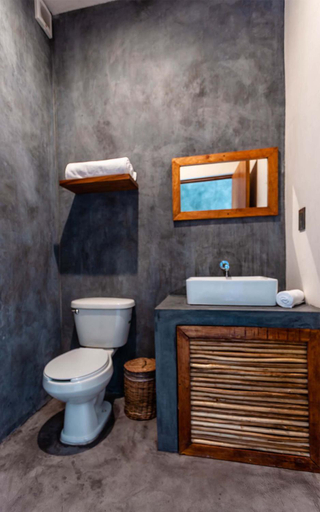 Bathroom 2, Che Puerto Escondido Hostel & Bar Adults Only, Dist. Pochutla