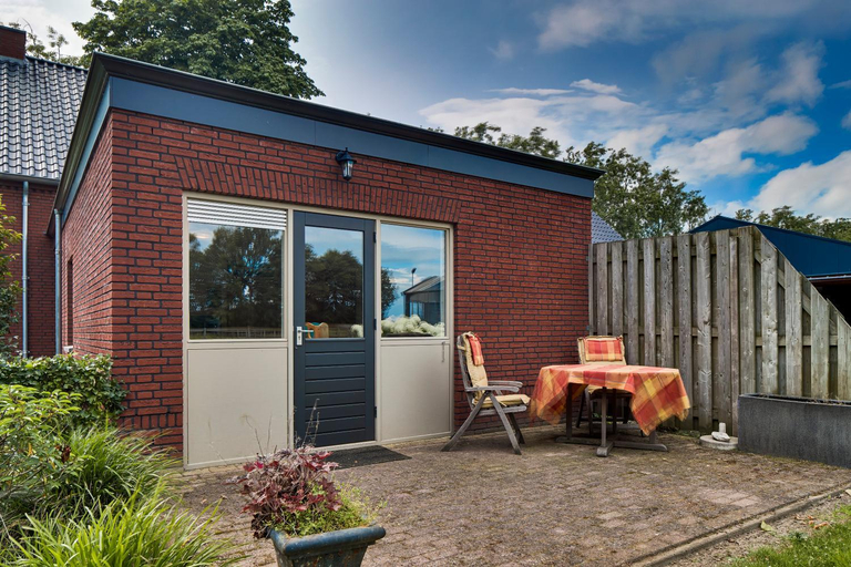 Others 4, Lokven Hoeve, Maasdonk