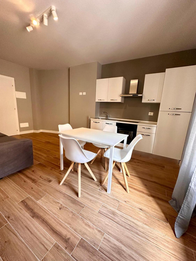 Dining Room 6